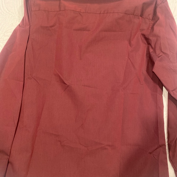 Unlisted a Kenneth Cole Production button down SIZE: 15 - 15 1/2, 32/33 - Picture 3 of 4